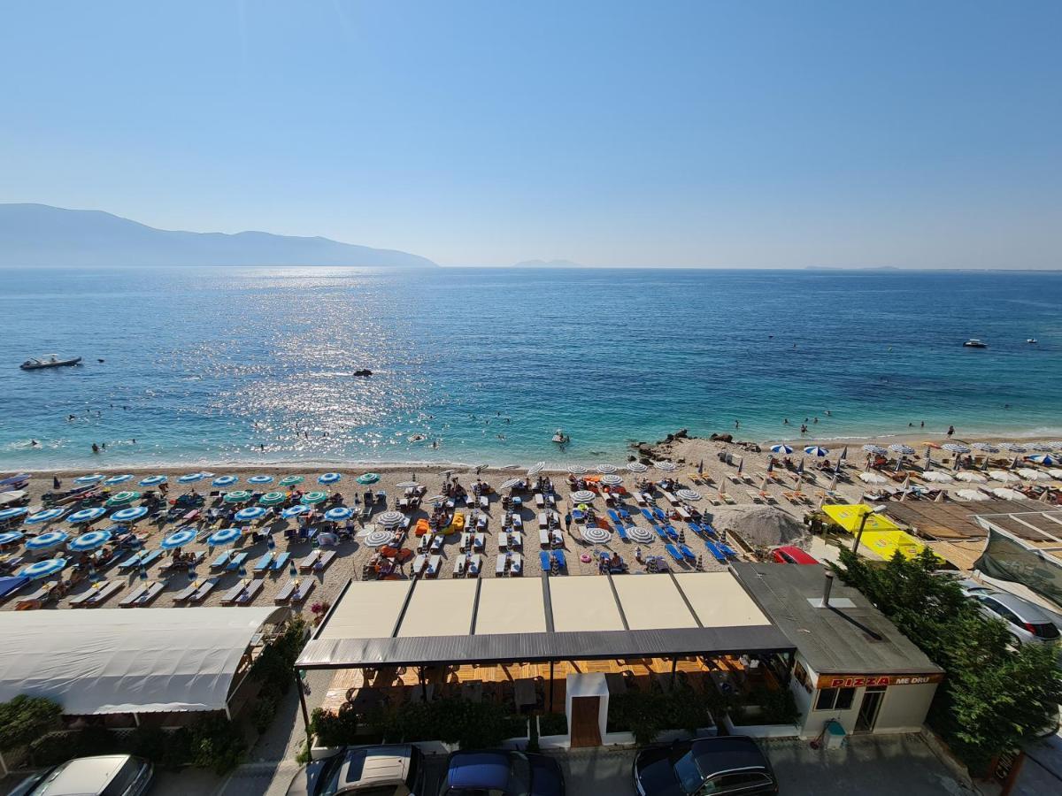 Hotel Aross Kanine Екстериор снимка